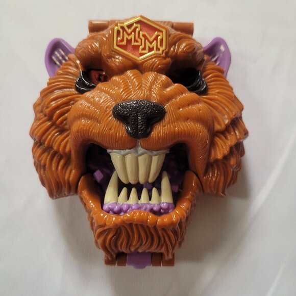Vintage 1993 Mighty Max Grapples With BattleCat Playset Sabertooth Compact ONLY - Picture 1 of 3